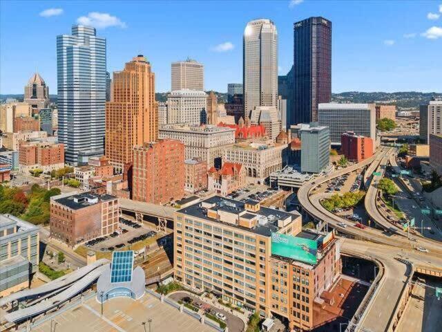 Cozysuites Gorgeous Sdo Downtown Pittsburgh Bagian luar foto
