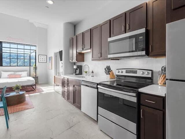 Cozysuites Gorgeous Sdo Downtown Pittsburgh Bagian luar foto